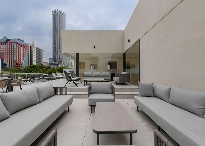 Apartamento T02 Capitalia Cozy With Gym And Rooftop Retreat